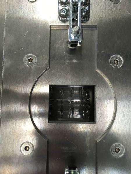 Módulos Infrarrojos Eléctricos para el Curado de Adhesivos